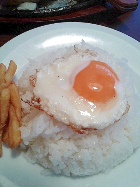 目玉焼きご飯