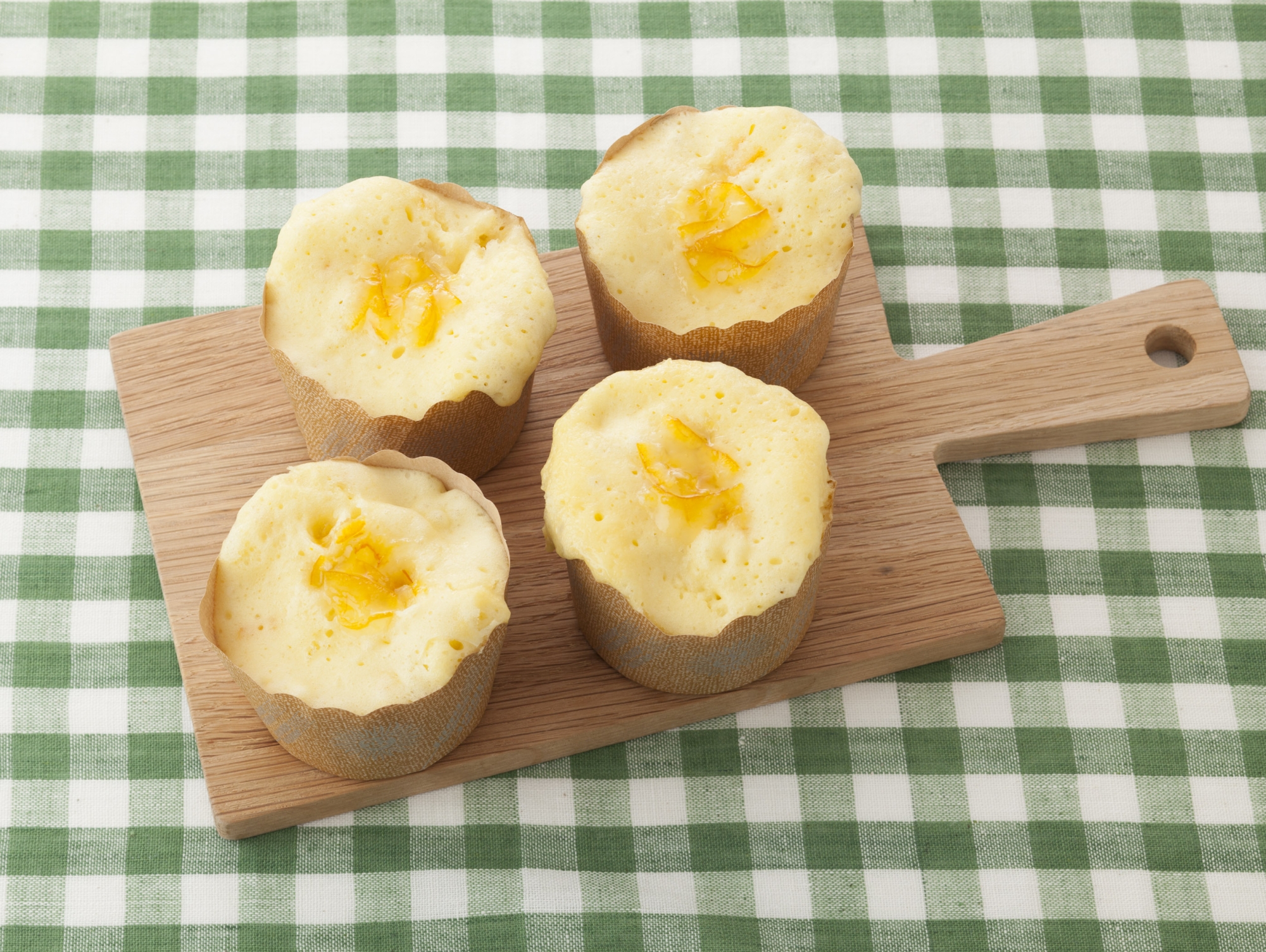 マヨネーズで!ふんわりママレードカップケーキ