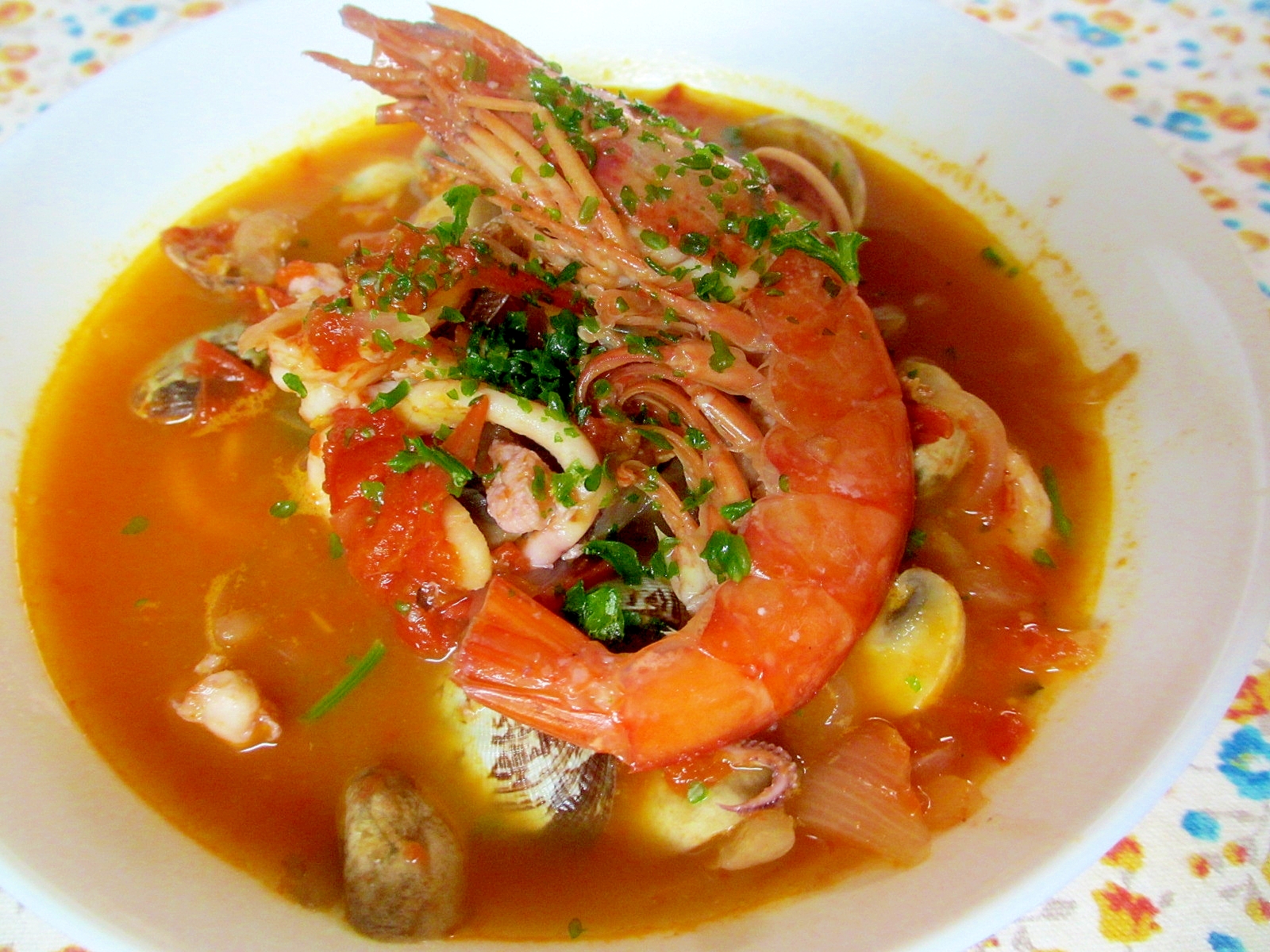 魚介とマッシュルームのトマトスープ