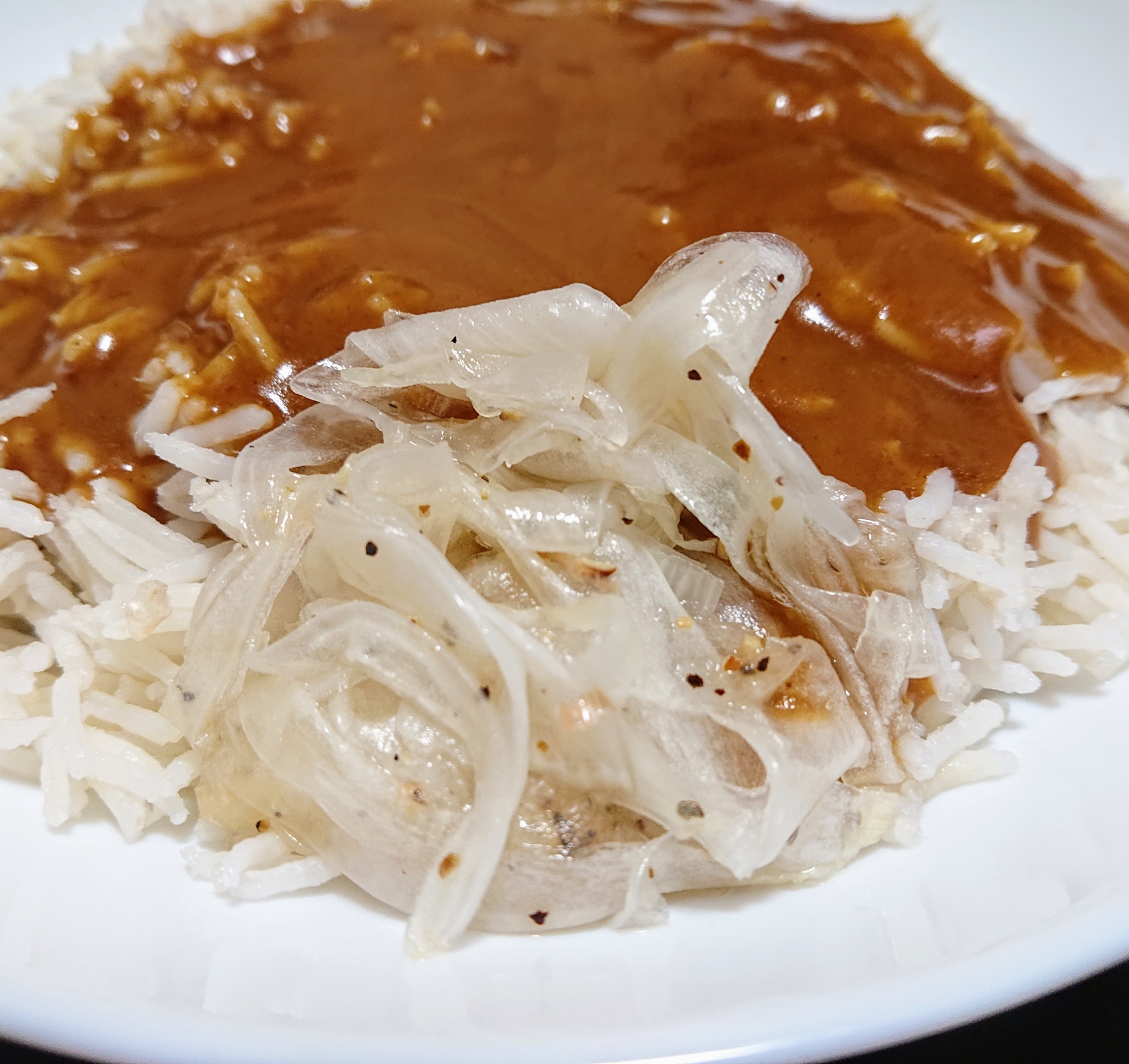 カレーに添える新玉ねぎ