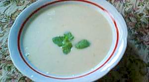 ジャージー牛乳で作るそら豆の冷製スープ