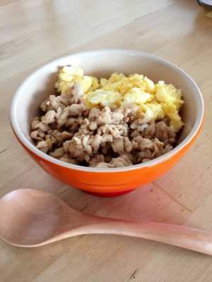 時短！レンジde鶏そぼろ丼