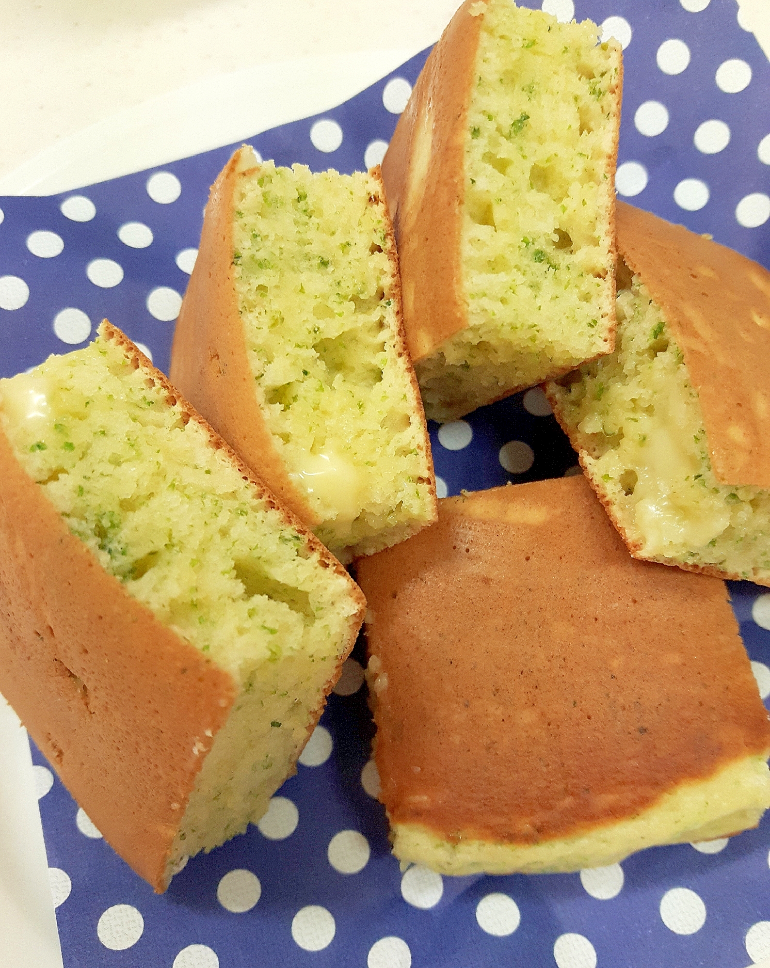 Hmで 子供が喜ぶアオサ粉とチーズのホットケーキ レシピ 作り方 By Acchan66 楽天レシピ Hmで 子供が喜ぶアオサ粉とチーズのホットケーキ レシピ 作り方 By Acchan66 楽天レシピ