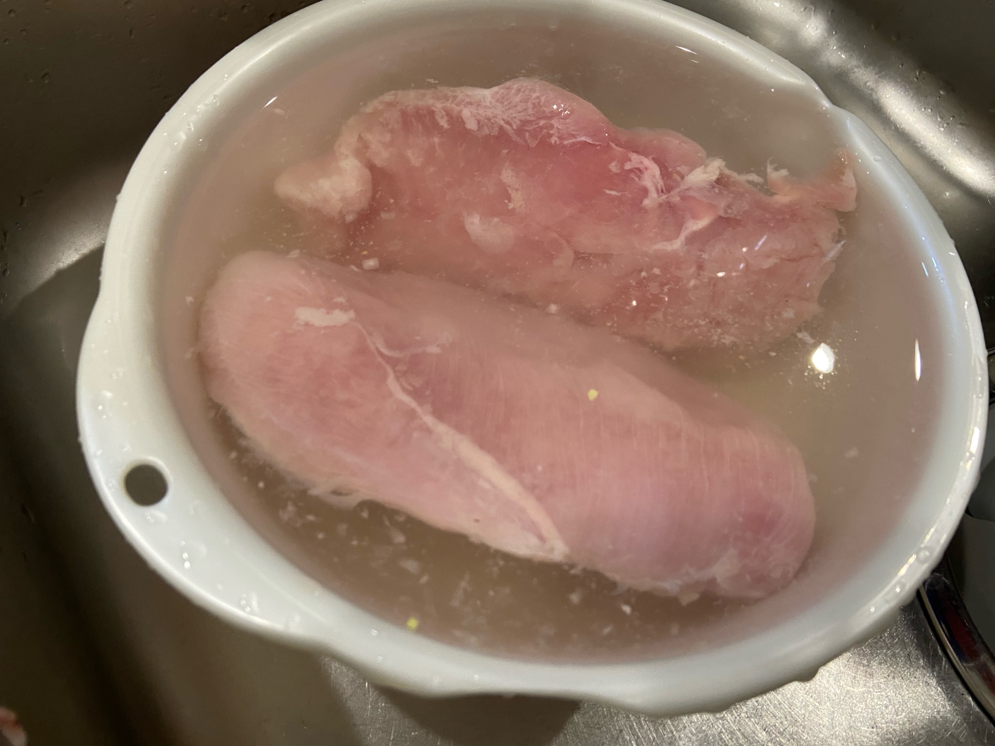 ブライン液で！鶏胸肉を柔らかくする方法