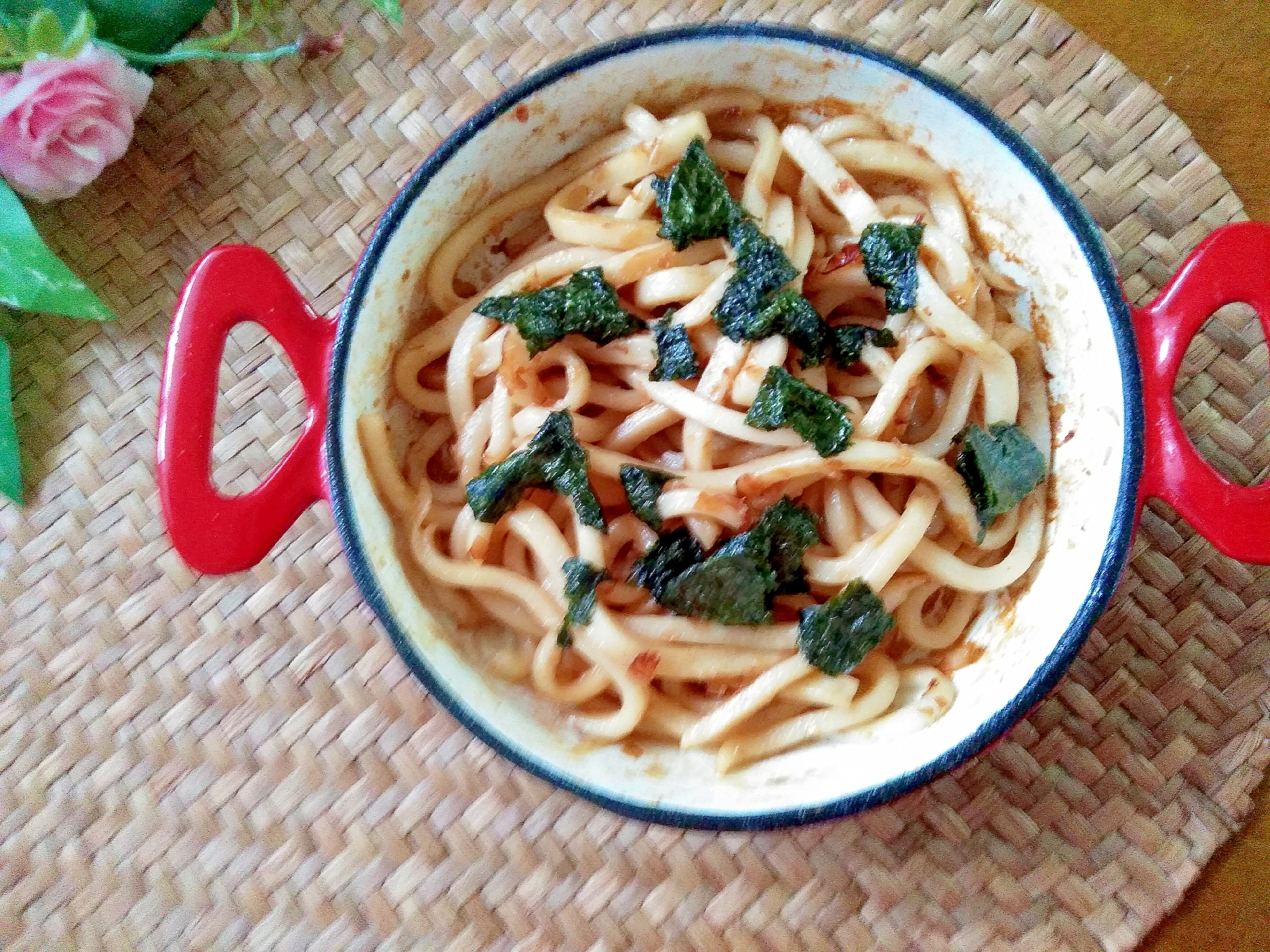 シンプル♪ほっこり❤️おかか醤油うどん