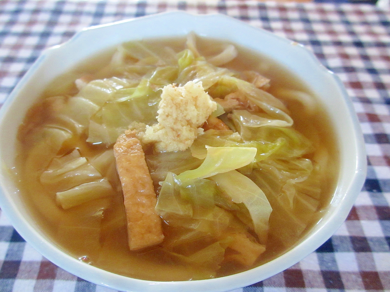 キャベツと油揚げのあったか生姜うどん