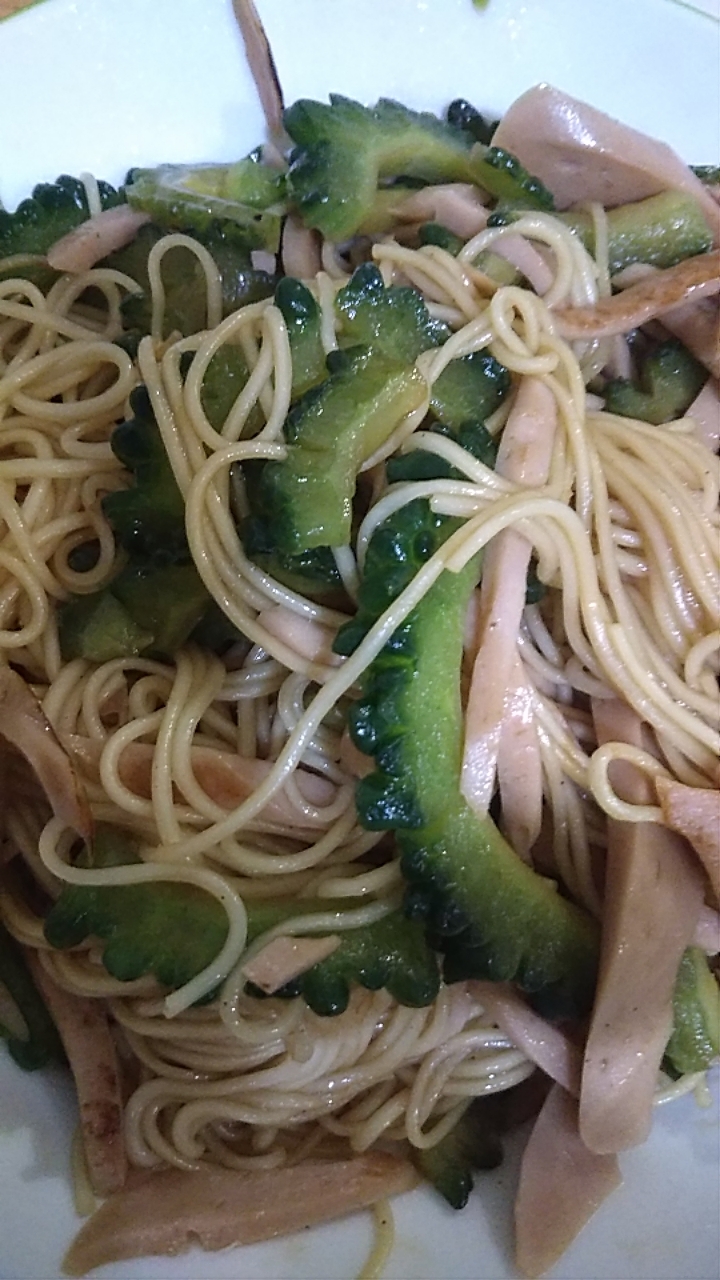 ゴーヤーと魚ソーセージのそうめん炒め O O レシピ 作り方 By りぽひめ 楽天レシピ ゴーヤーと魚ソーセージのそうめん炒め O O レシピ 作り方 By りぽひめ 楽天レシピ