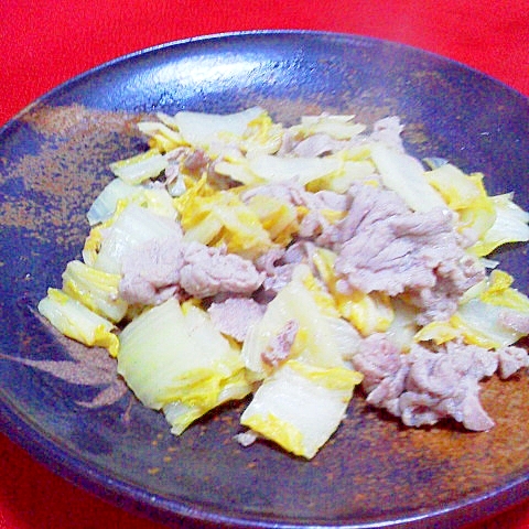 白菜と豚肉の生姜風味炒め