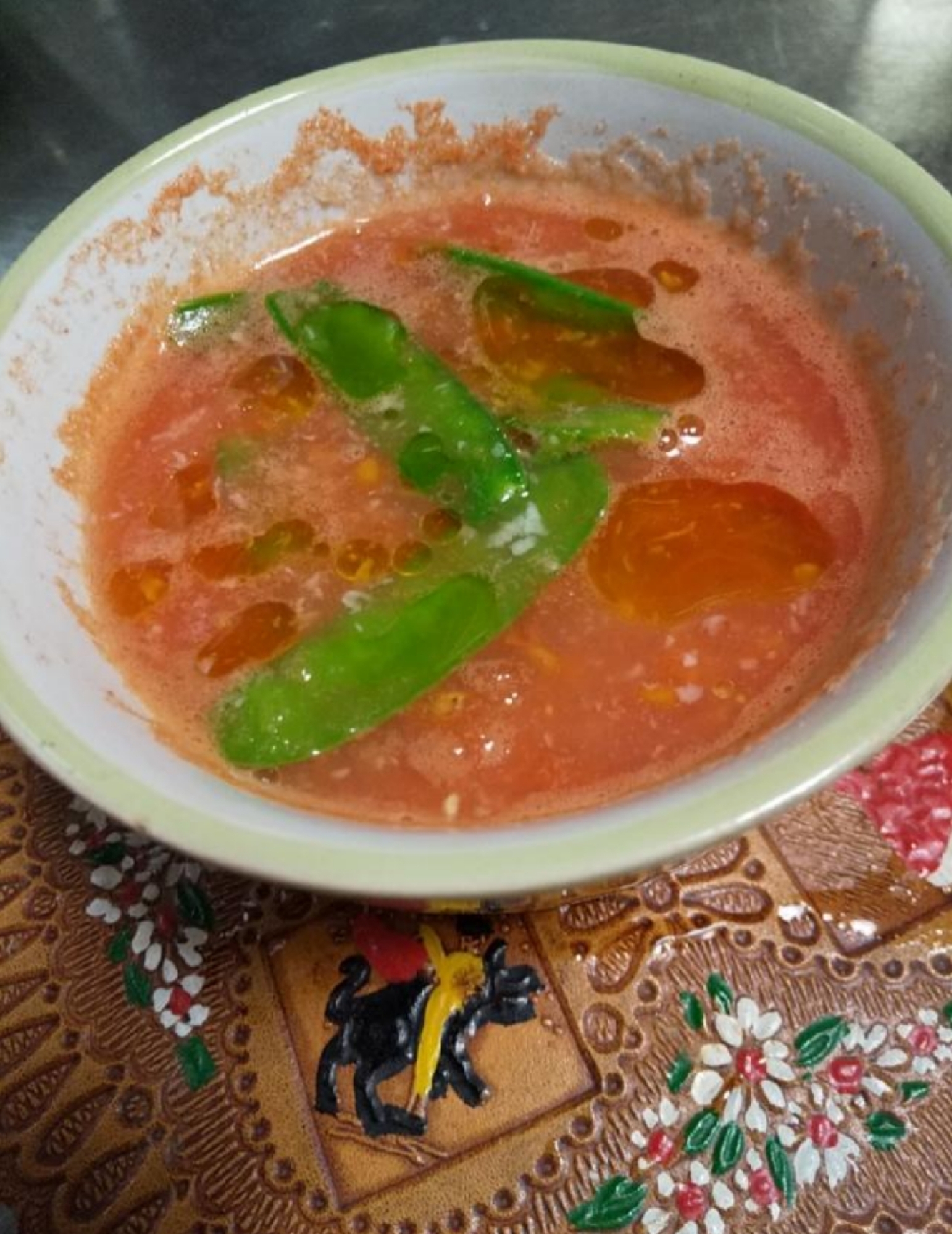 レンジで★トマトと絹さやの塩こうじスープ