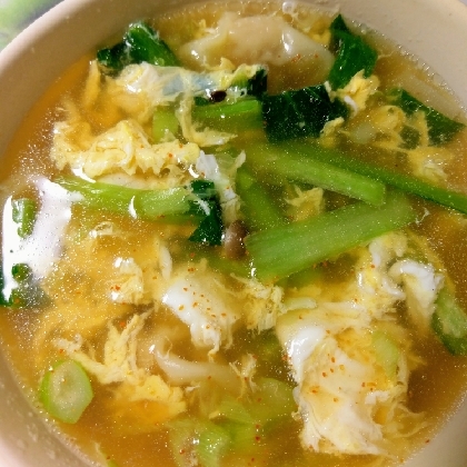 小松菜と高野豆腐のワンタンスープ