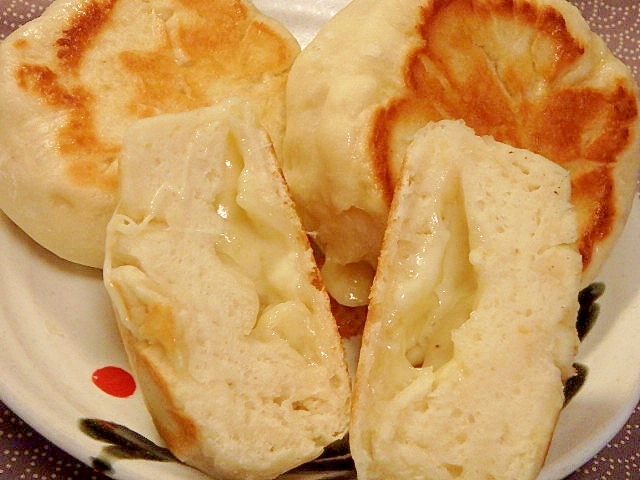 発酵無し 乳製品不使用 フライパンで簡単チーズパン レシピ 作り方 By めい 楽天レシピ