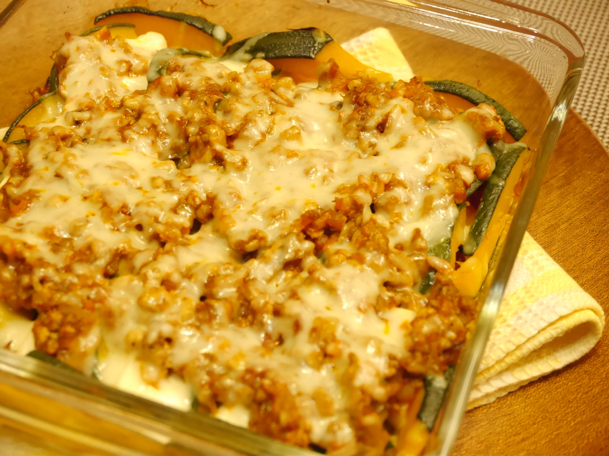 豆腐とカボチャのミートソースグラタン