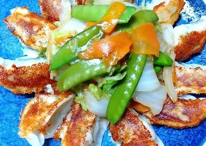 焼き餃子と白菜のオイスターソース炒め