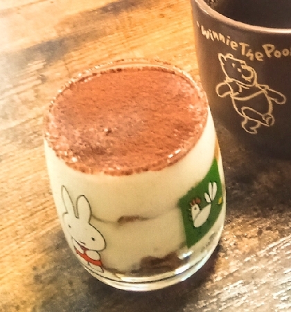 先日はありがとうございます♪
さっそくお邪魔します！
小さいグラスで作りました♫
美味しくて、
アッと言う間になくなりました♡
ありがとうございます(^^)v