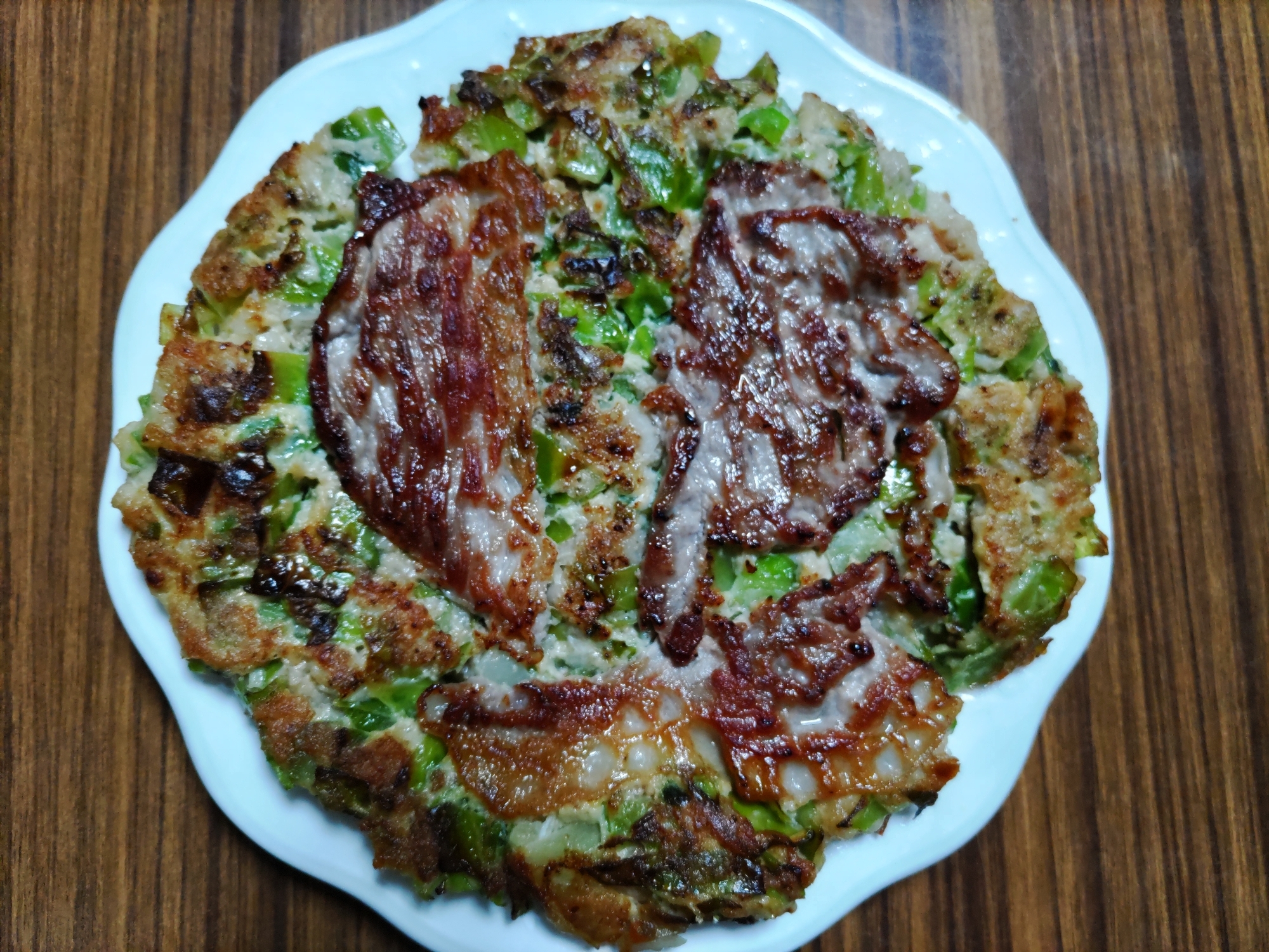 残った焼き餃子でオートミール焼き