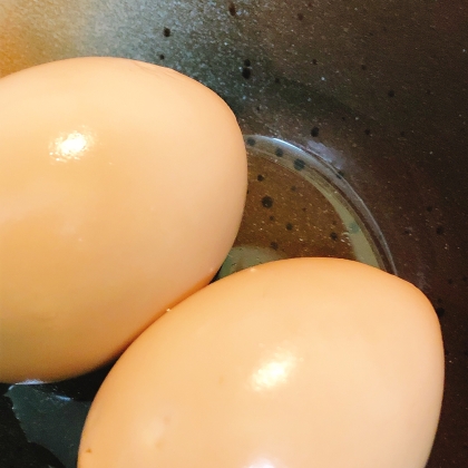 こんにちは^-^チリコンカンができるまで手持ち無沙汰…で、作らせて頂きました♡味付け卵とはまた違う美味しさ♡←実は1個食べたので写真には2個しか笑ご馳走様です♡
