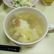 キャベツが固かったので、スープにちょうど良かったです。美味しくいただきました。
（〃＾－＾）