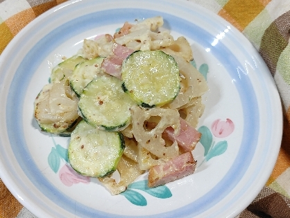 食感最高♡れんこんとズッキーニのハニマスマヨ和え