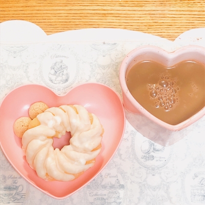 甘さなし♦シナモンカフェモカと♦甘いお菓子