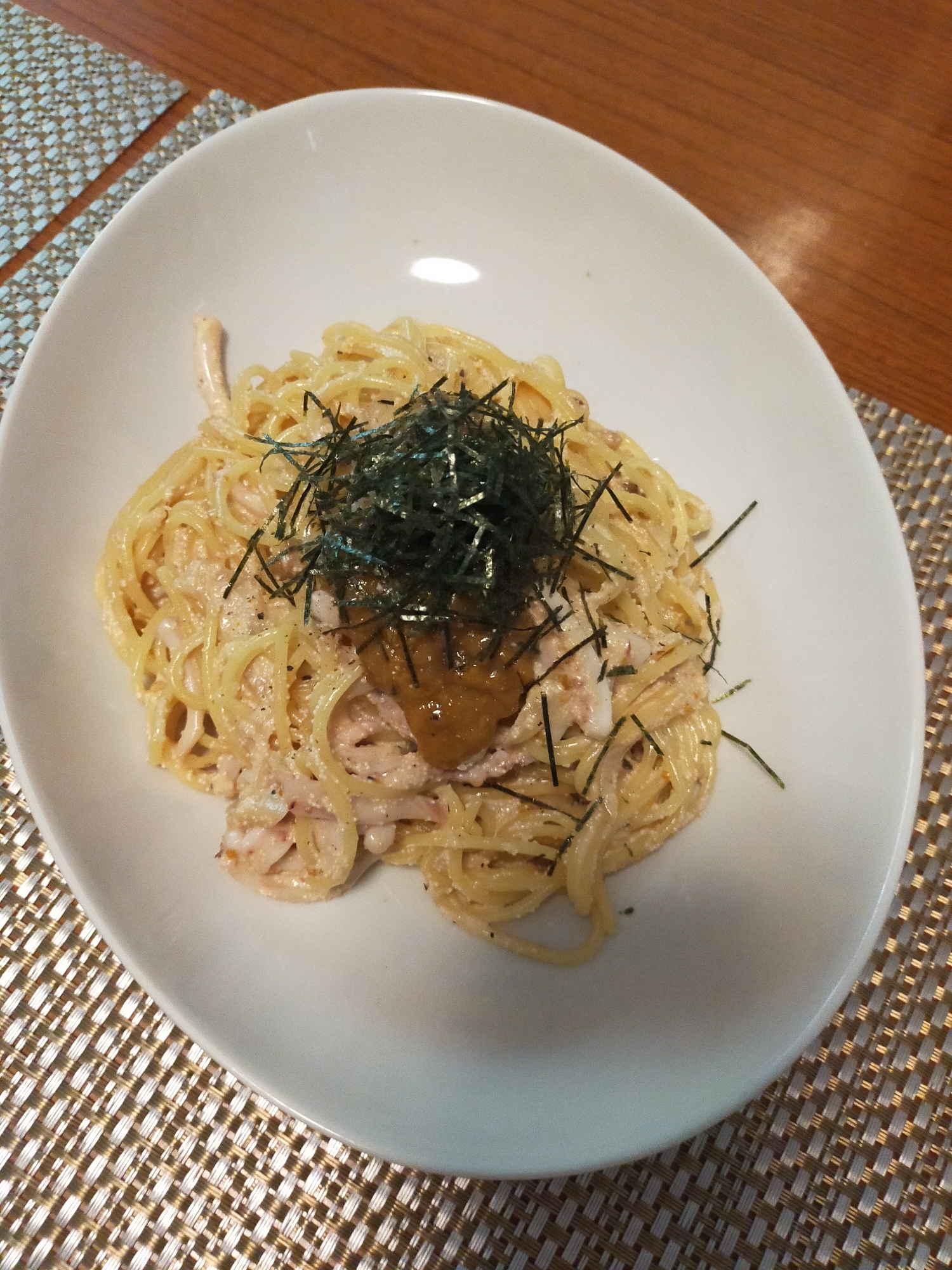 濃厚たらこといかのウニクリームパスタ