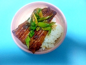 うなぎ丼 ねぎ にら入り レシピ 作り方 By シーズン4 楽天レシピ うなぎ丼 ねぎ にら入り レシピ 作り方 By シーズン4 楽天レシピ