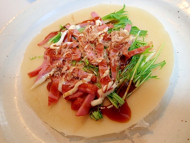 薄焼きクレープ風　水菜とショルダーハムのお好み焼き