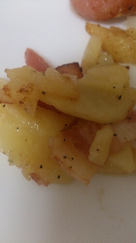 お弁当にいれました★
ぱぱっと作れるので重宝しそうでーす！