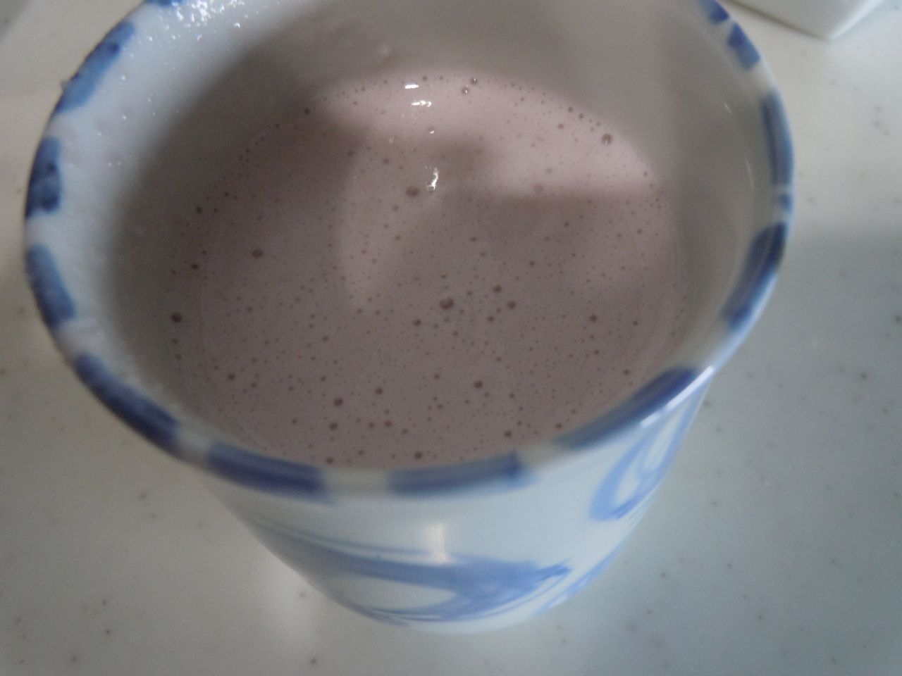 紫芋のきな粉ミルク