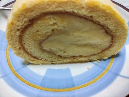 別立てふわふわロールケーキ