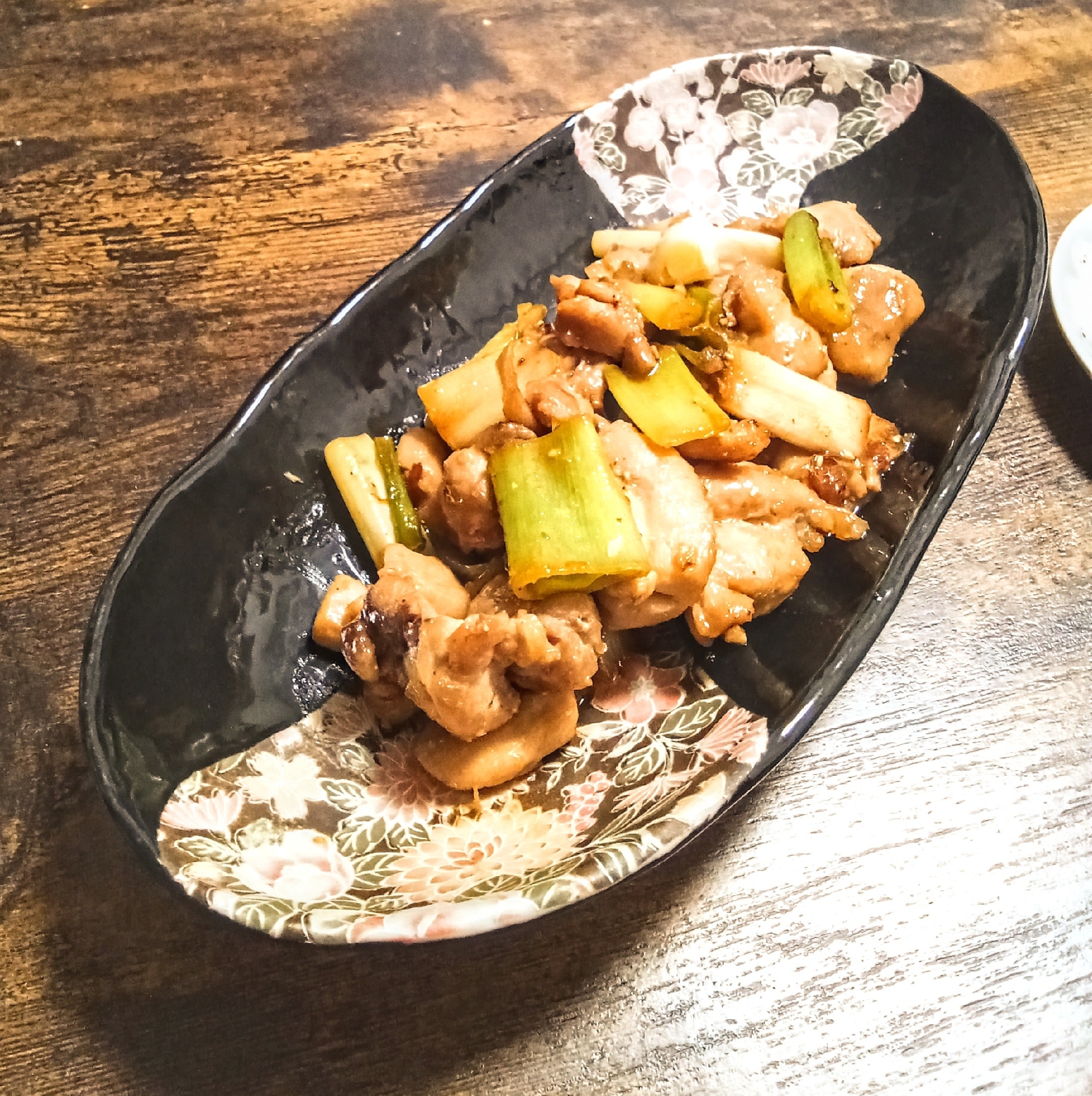 今日はキャンプ！鶏もも肉と長ネギDe焼肉のたれ炒め