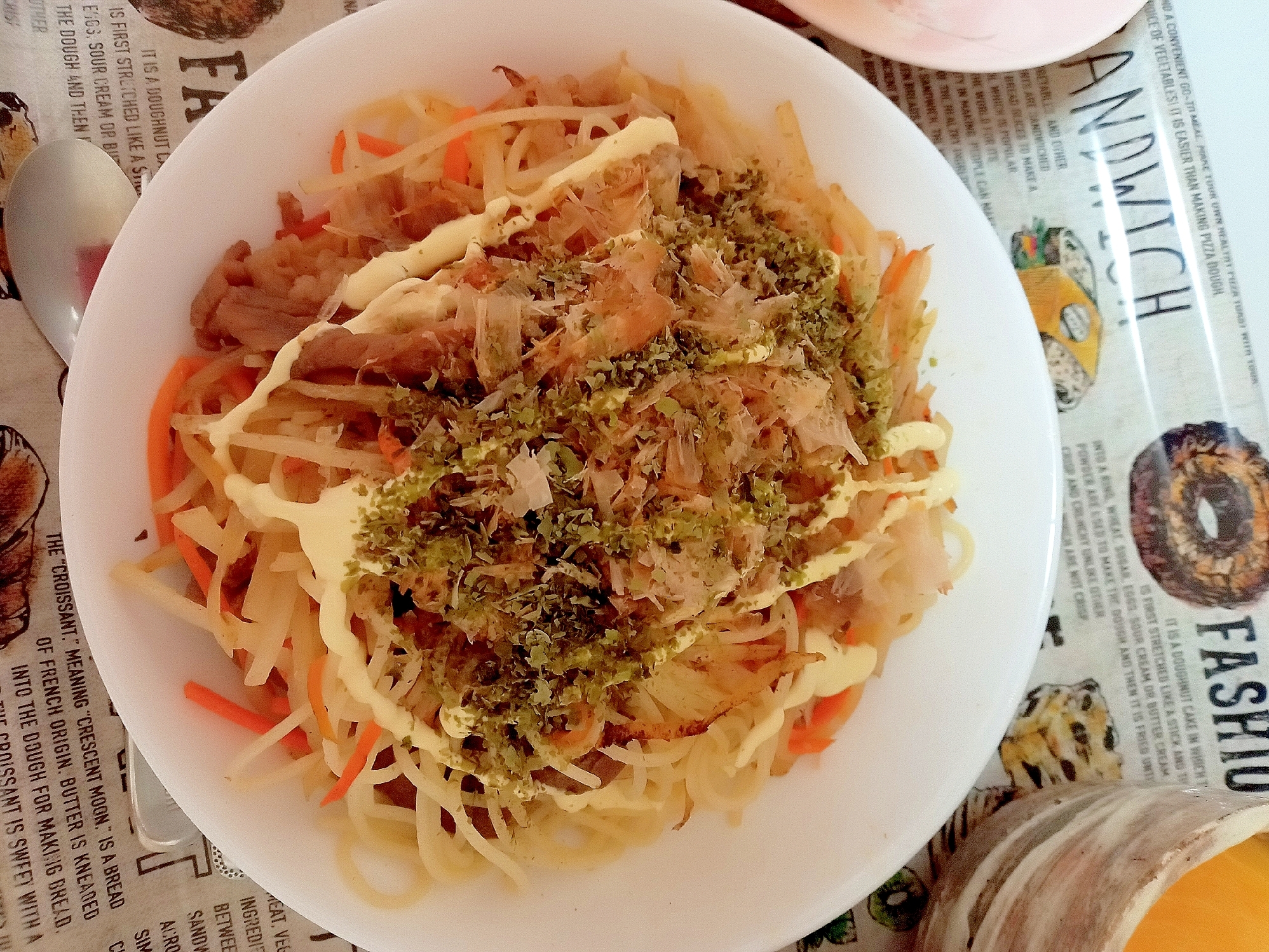 【白ワインに合う】千切り野菜のプルコギ風パスタ