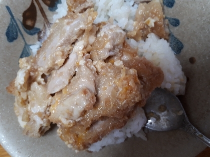 トンカツの残りで  簡単にカツ丼♪