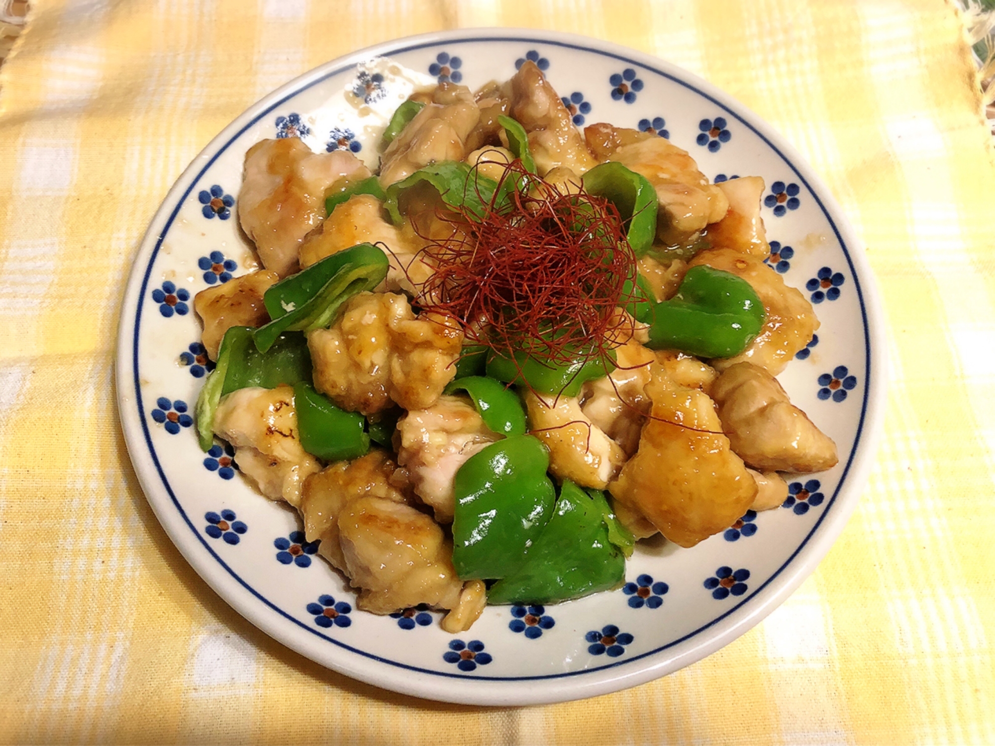 鶏モモ肉とピーマンの照り焼き