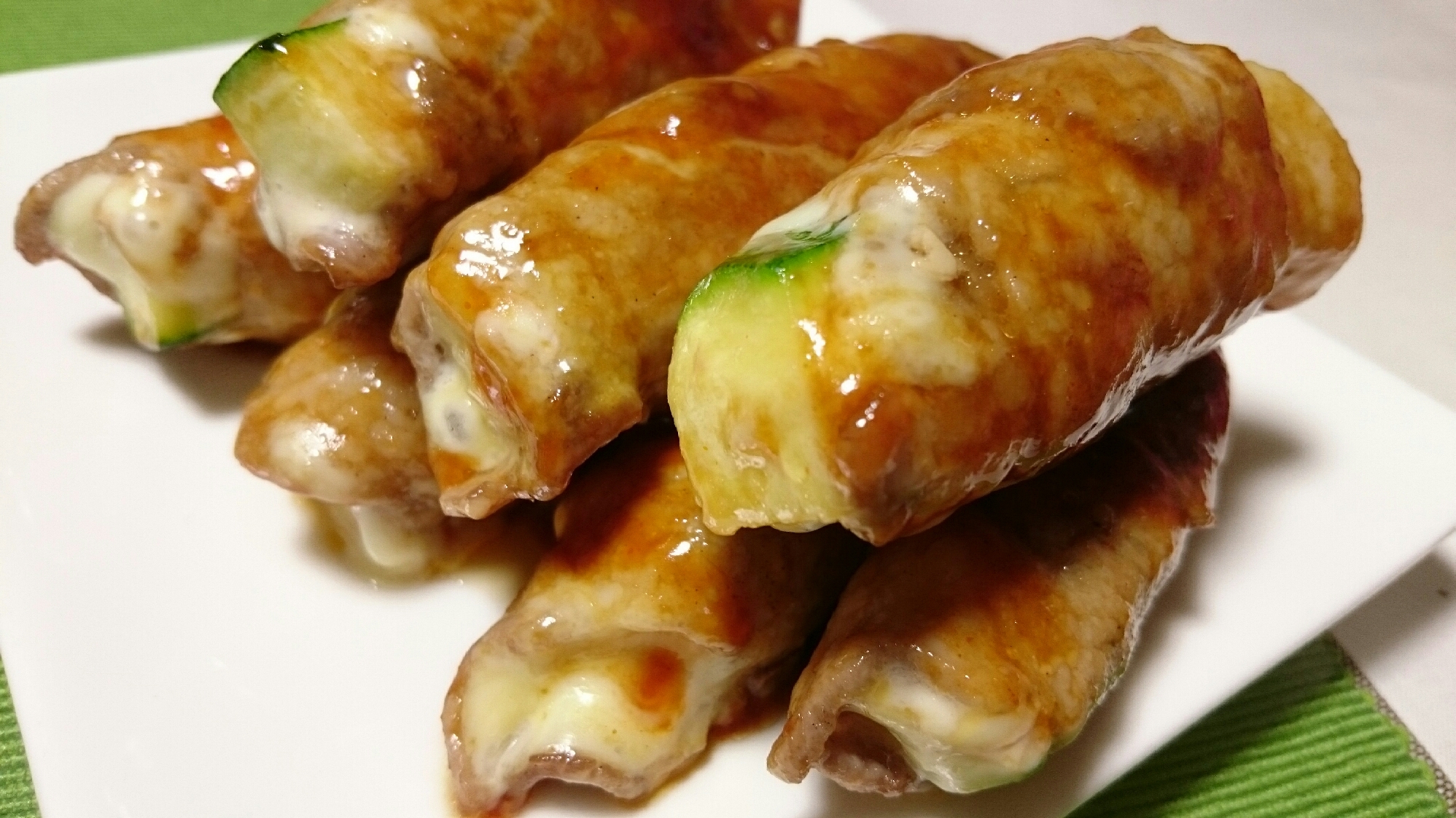 ズッキーニの肉巻きチーズin レシピ 作り方 By Mamichin555 楽天レシピ ズッキーニの肉巻きチーズin レシピ 作り方 By Mamichin555 楽天レシピ