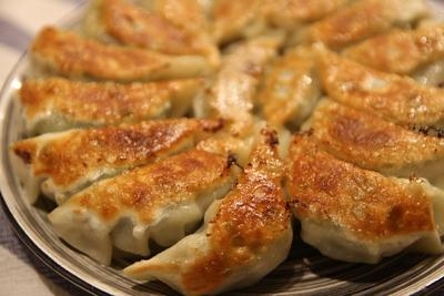 年間1000個以上餃子を作る主婦が教える焼き餃子