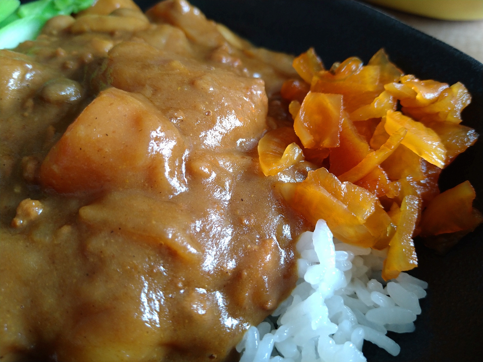 やわらか鶏むね肉でチキンカレー