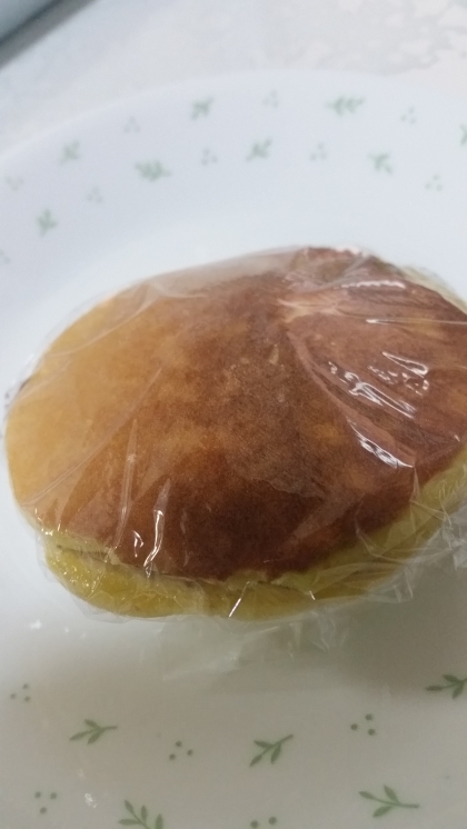 ドラえもん好きの息子は、どら焼きも大好物なので、すごぉく喜んでくれました。美味しかったです。