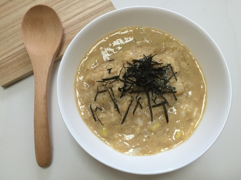 食べ過ぎの翌日は 簡単たまご雑炊♪