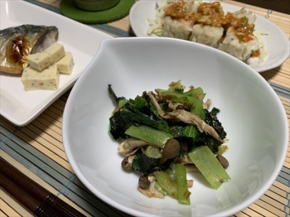 レンジで簡単＊しめじと小松菜の海苔和え＊