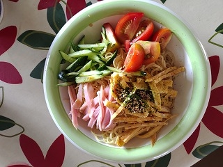 好きな具材でお弁当冷やし中華（麺にレタス入り）