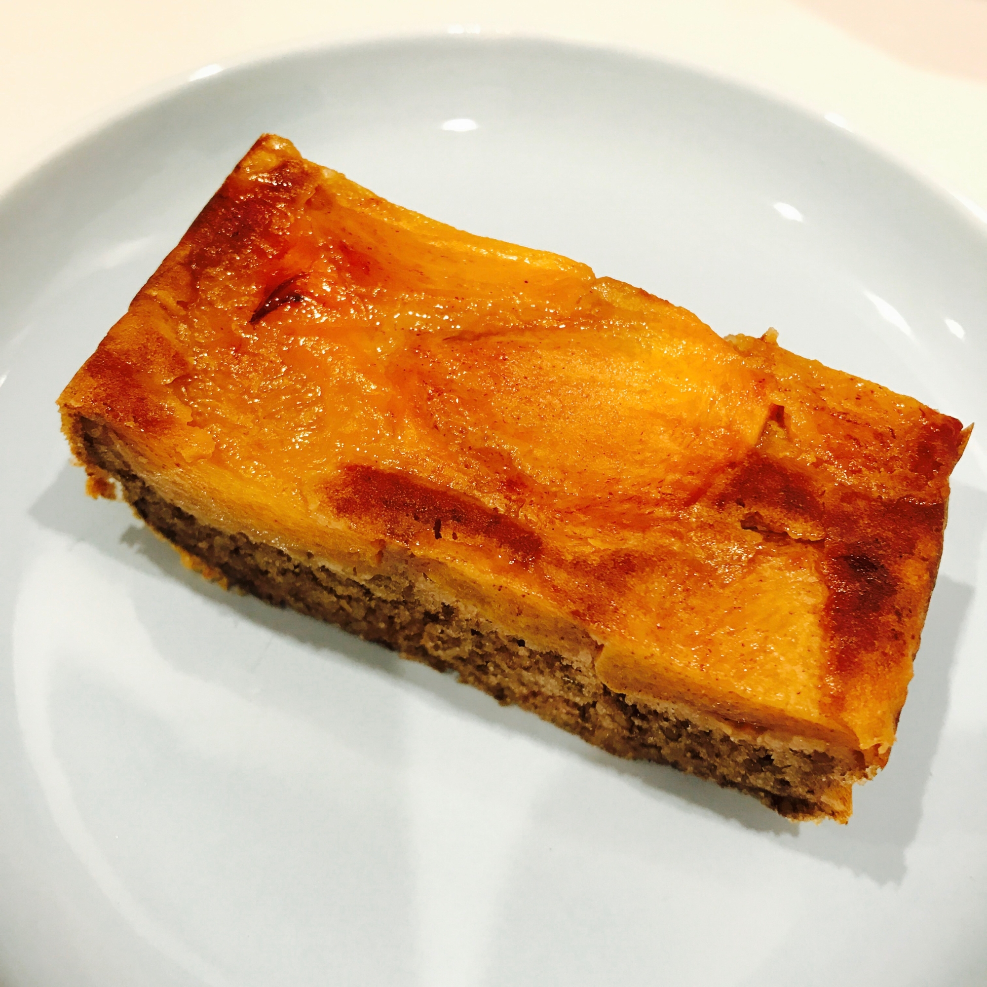 柿とクルミのヘルシータルトタタン風ケーキ レシピ 作り方 By Tart Biscotti 楽天レシピ