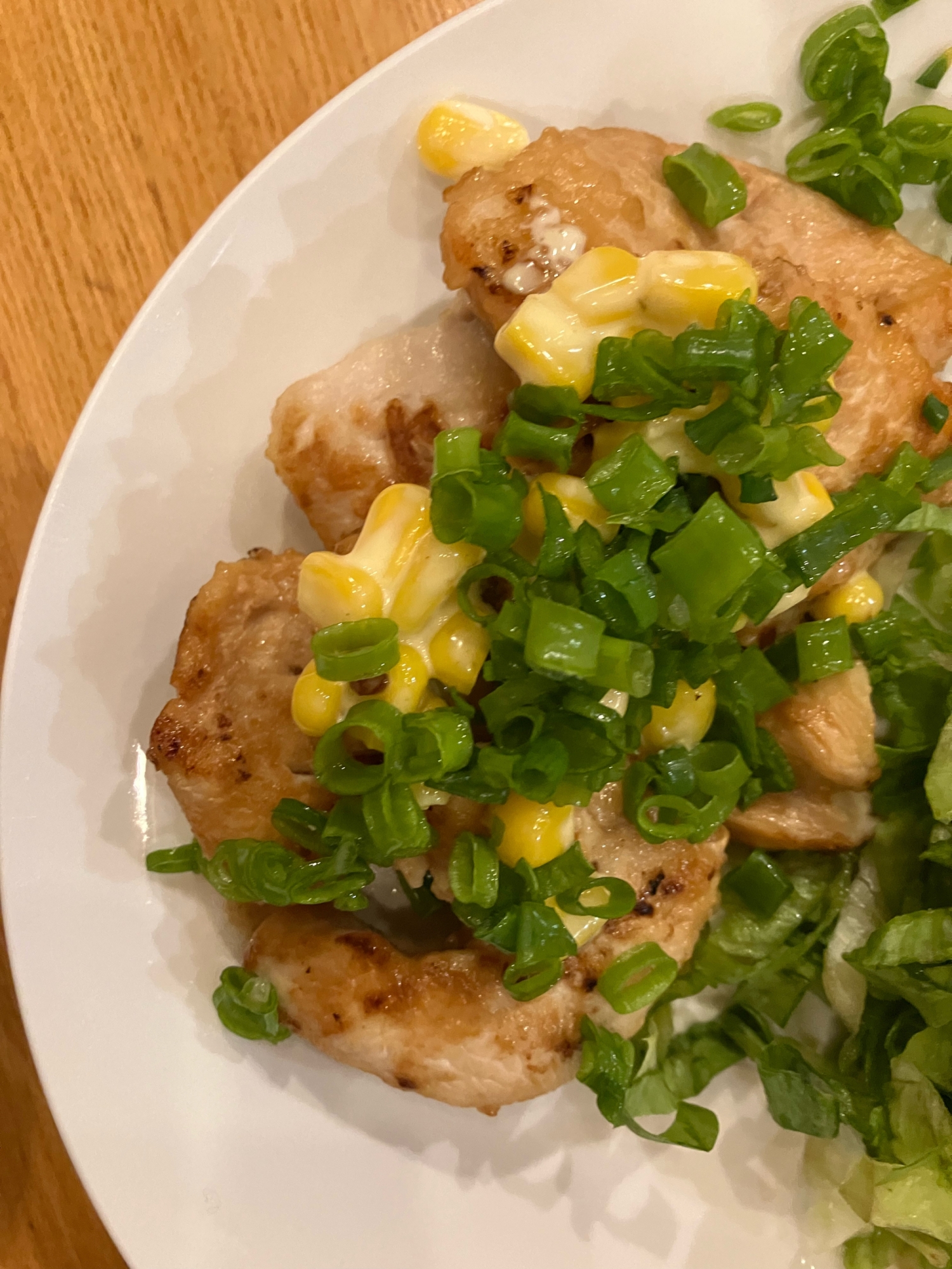 鶏肉のコーンマヨソース