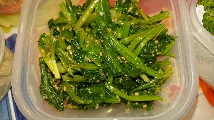 ほうれん草の胡麻和えおひたし