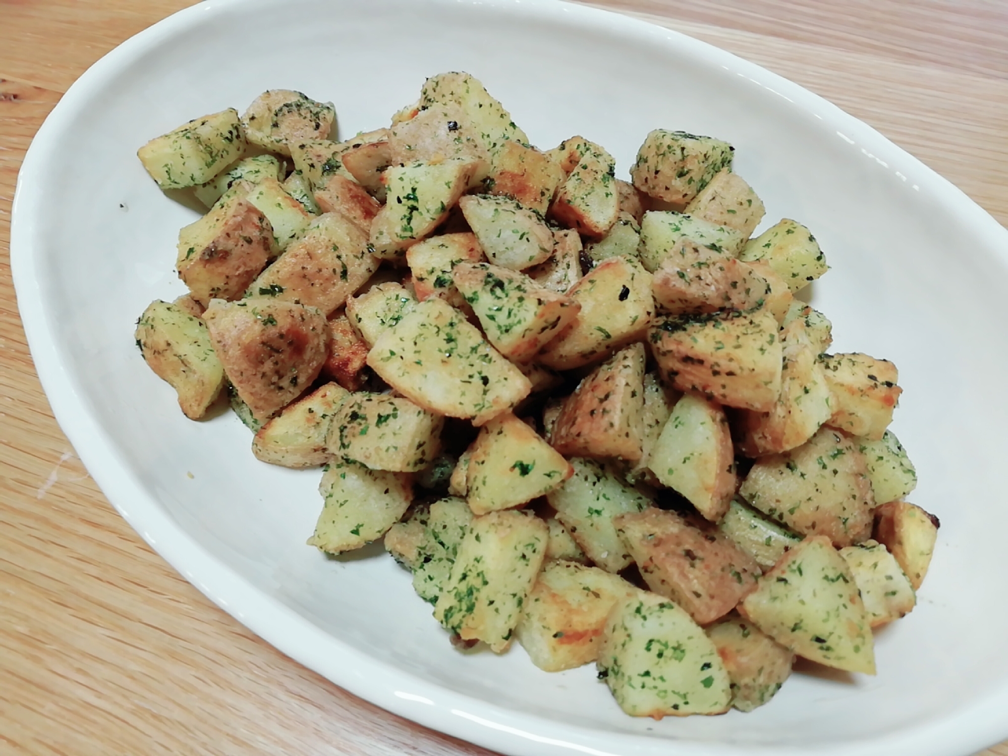 超簡単!箸が止まらない☆コロコロポテト☆