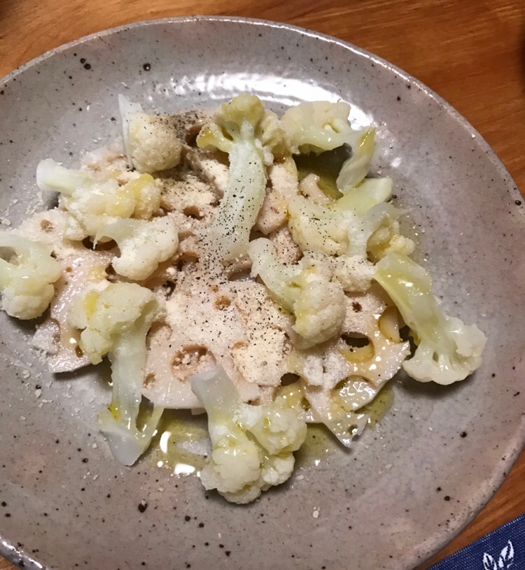 カリフラワーとレンコンの粉チーズサラダ レシピ 作り方 By ボンド子 楽天レシピ