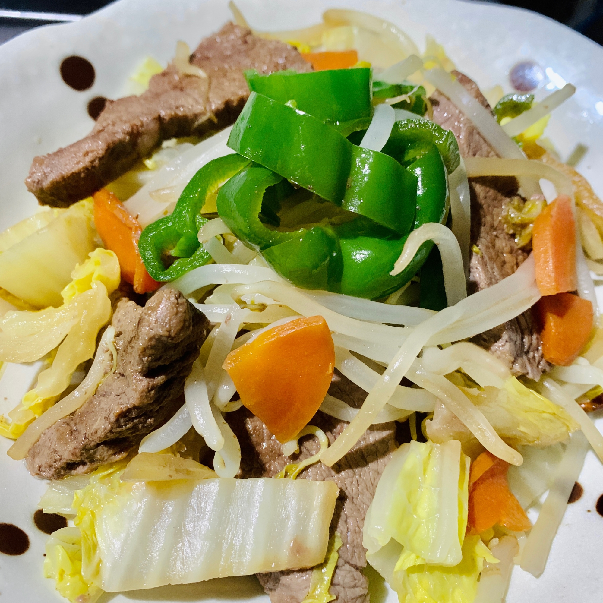 焼肉のたれで♪牛肉の野菜炒め