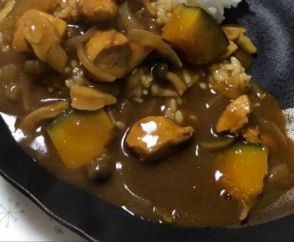 冷蔵庫一掃‼余りもの食材で美味しいカレー