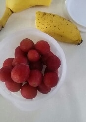 バナナと葡萄 バナナと葡萄