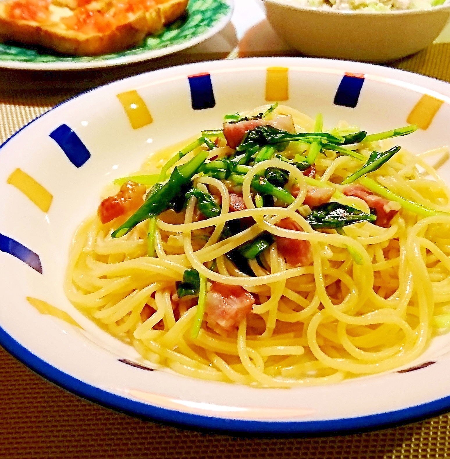 ルッコラとベーコンのパスタ