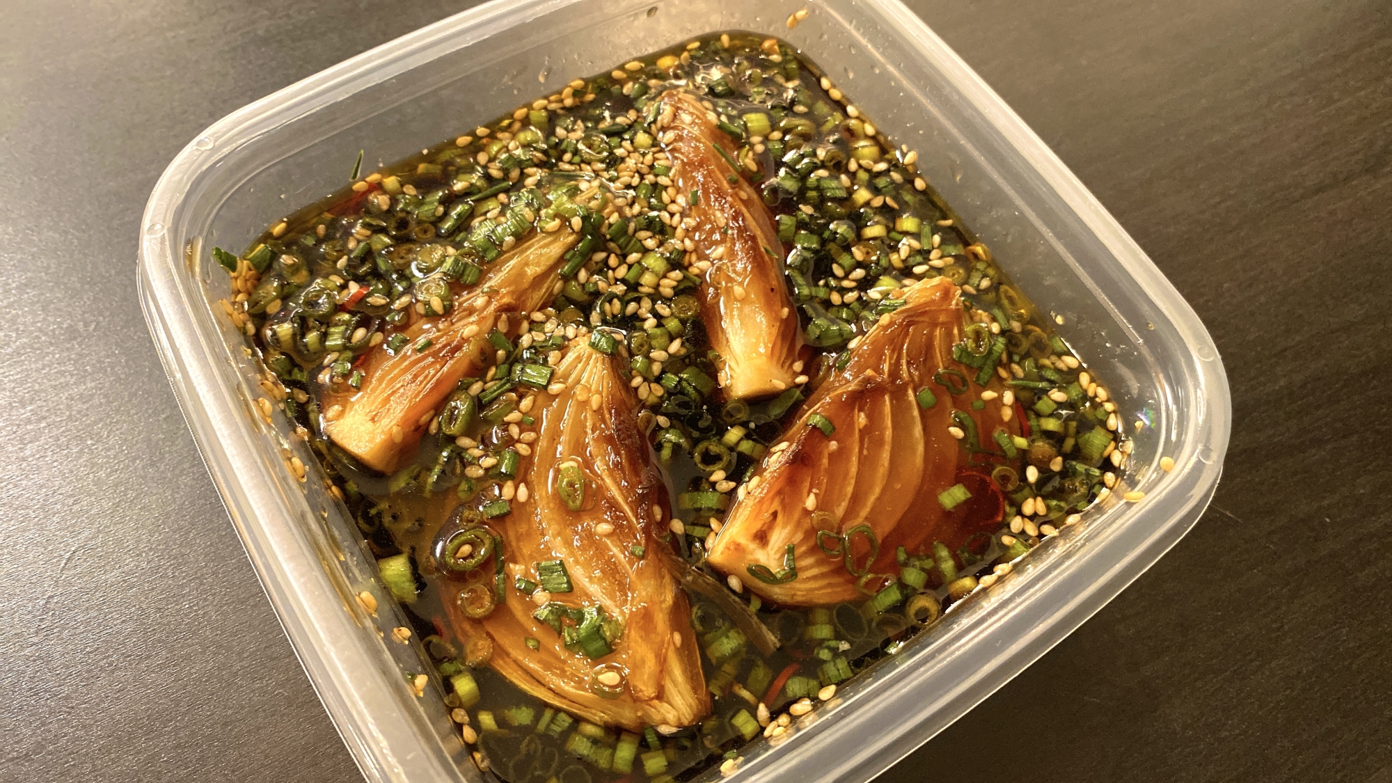 一度食べたらやみつき!【麻薬新玉ねぎ】